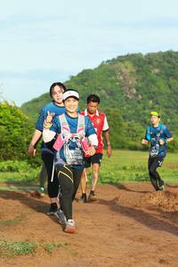 BIB: 0126, 
                            <button type="button" onclick="openModal(5118539)" class="btn btn-primary btn-sm float-right btn-popup" data-toggle="modal" data-target=".modal-high-quality">
                        <i class="fas fa-shopping-cart"></i> Add to Cart
                    </button>
                                            <button type="button" onclick="isThisMe(5118539, true)" class="btn btn-success btn-sm float-right btn-popup btn-isme hidden" data-toggle="tooltip" data-placement="bottom" title="นี่คือรูปของคุณใช่ไหม คลิกที่นี่เพื่อเอาเข้าอัลบั้ม">
                        <i class="fas fa-plus"></i> Add to album
                    </button>
                    <button type="button" onclick="isThisMe(5118539, false)" class="btn btn-warning btn-sm float-right btn-popup btn-isnotme hidden">
                        <i class="fas fa-ban"></i> Remove from album
                    </button>